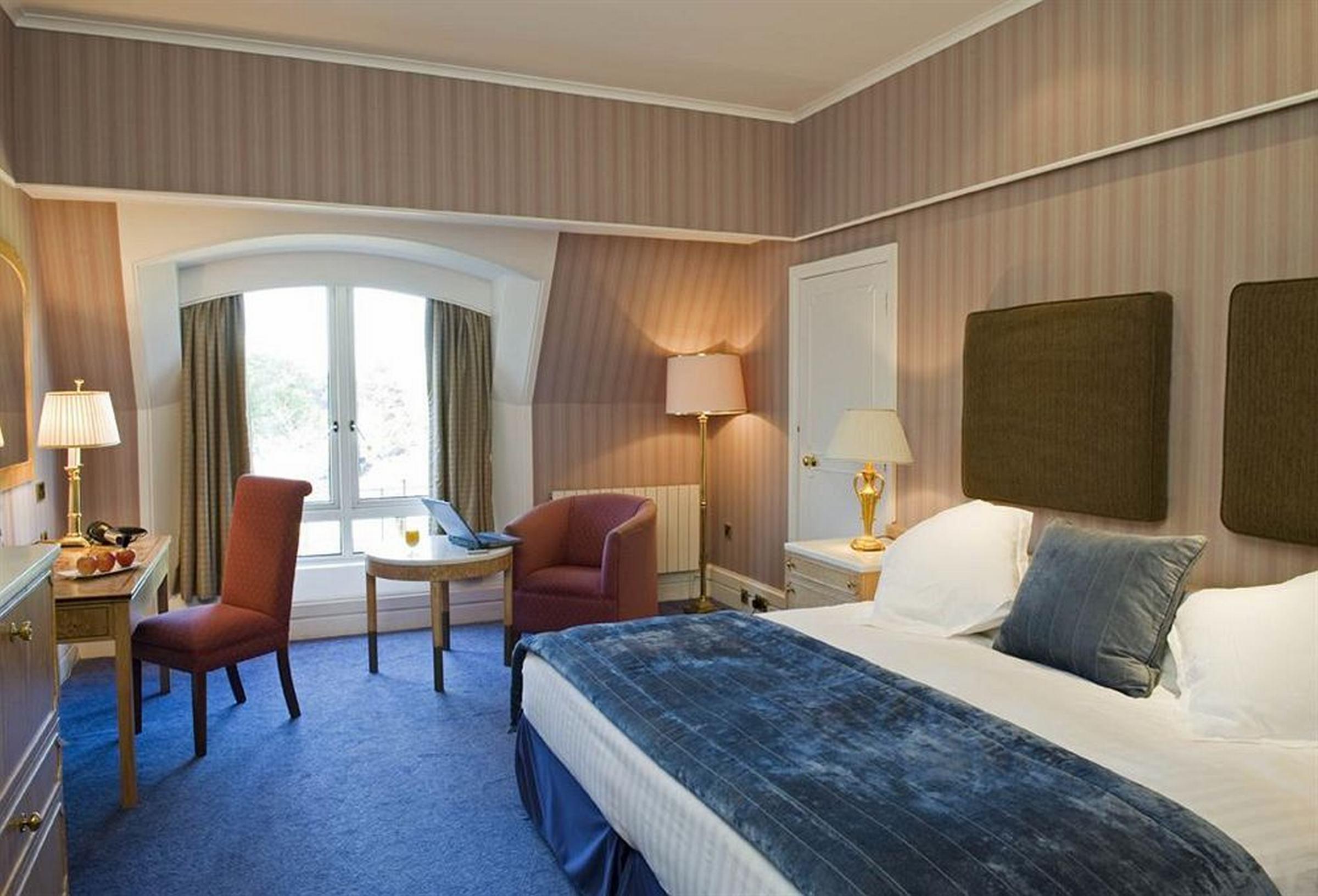 The Culloden Estate And Spa Holywood  Room photo A room at the hotel