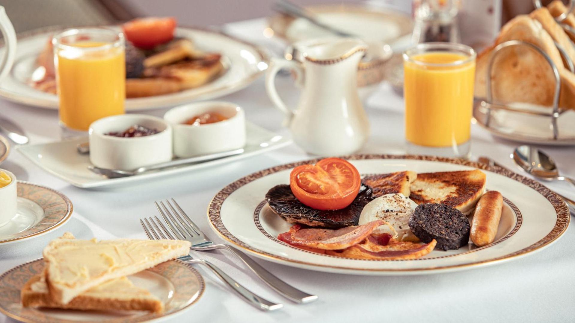 The Culloden Estate And Spa Holywood  Exterior photo A traditional Irish breakfast